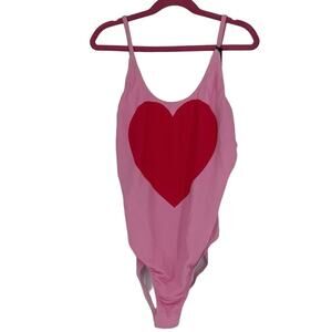 Chaser Size M Pink Red Swim One-Piece Swimsuit Heart Print Scoop Neck R1-4